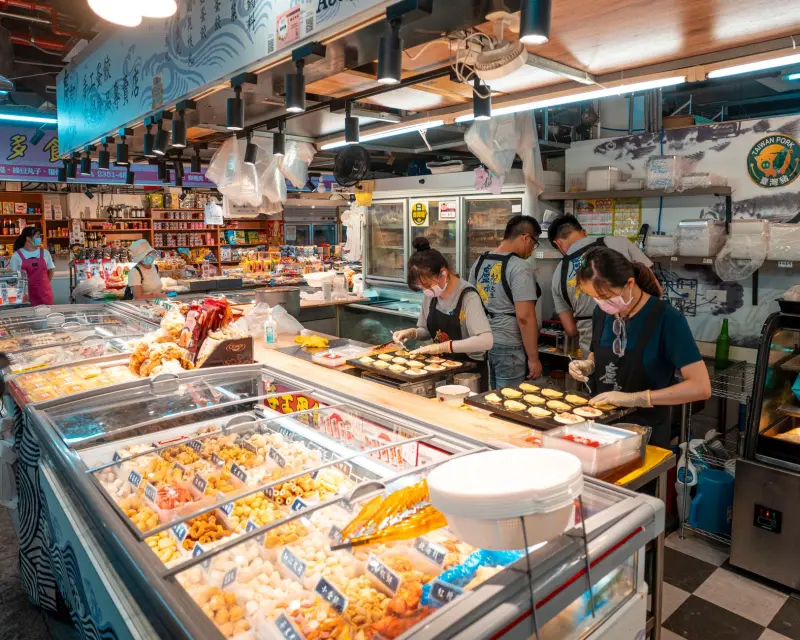 湖南企业会议桌椅选购要点：德奥家具产品优势分析
